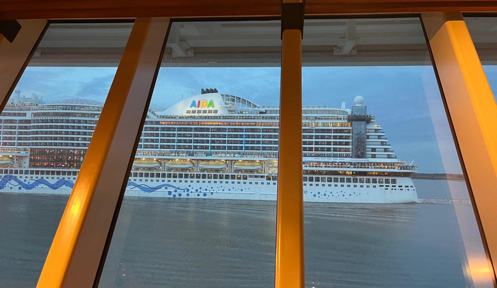 U03/26 Fahr mit der AIDA